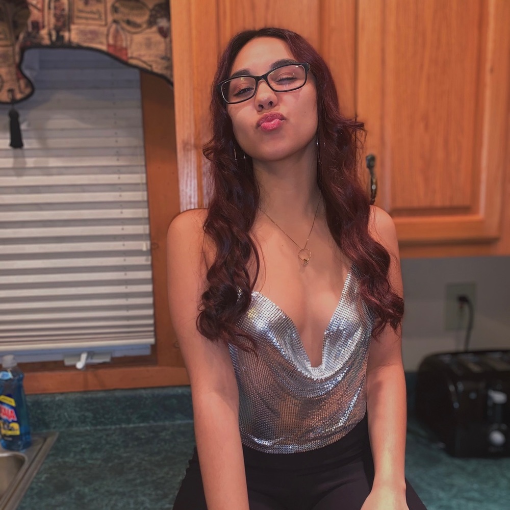 Meet your Posher, Jada